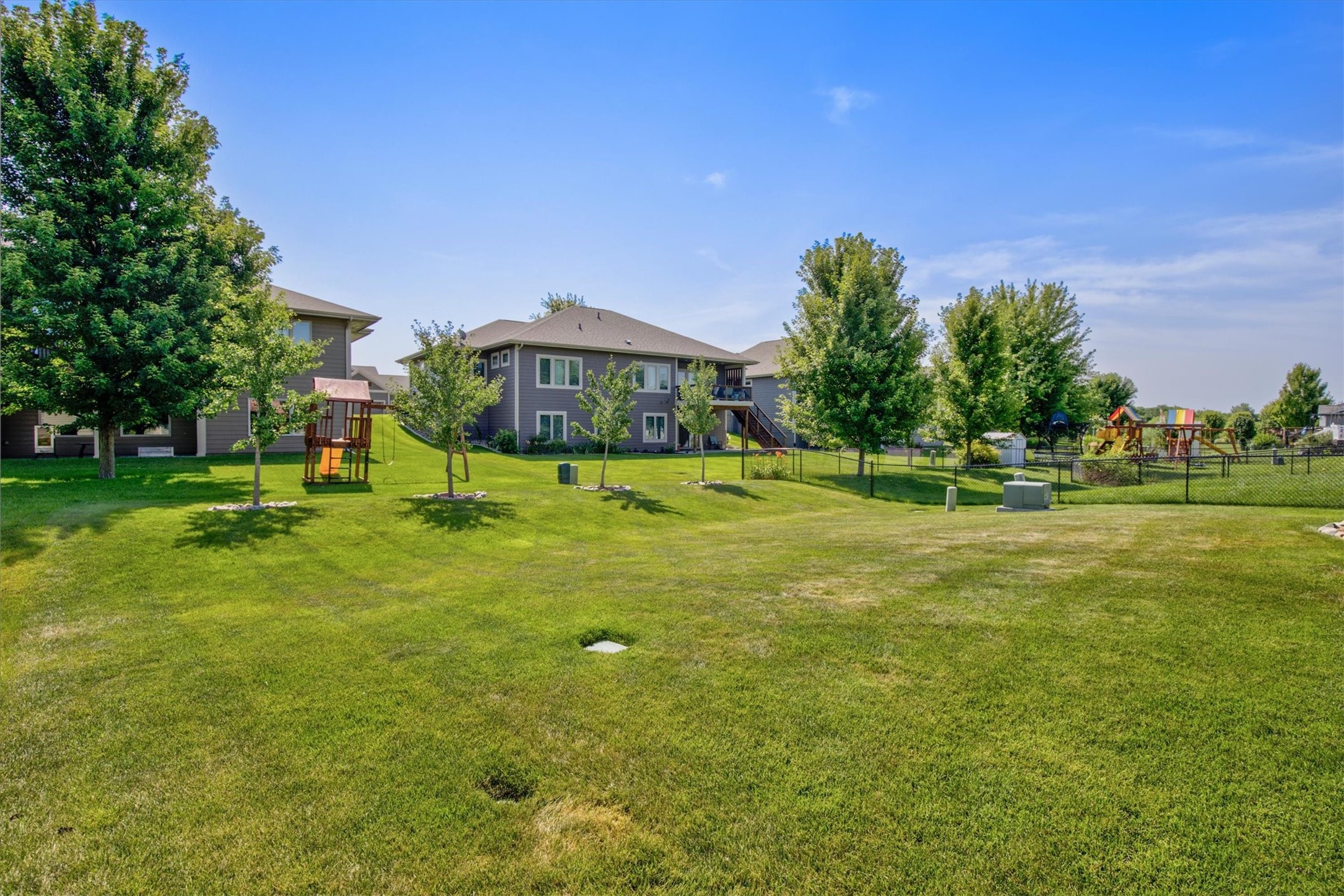 2505 NE Ewing Court