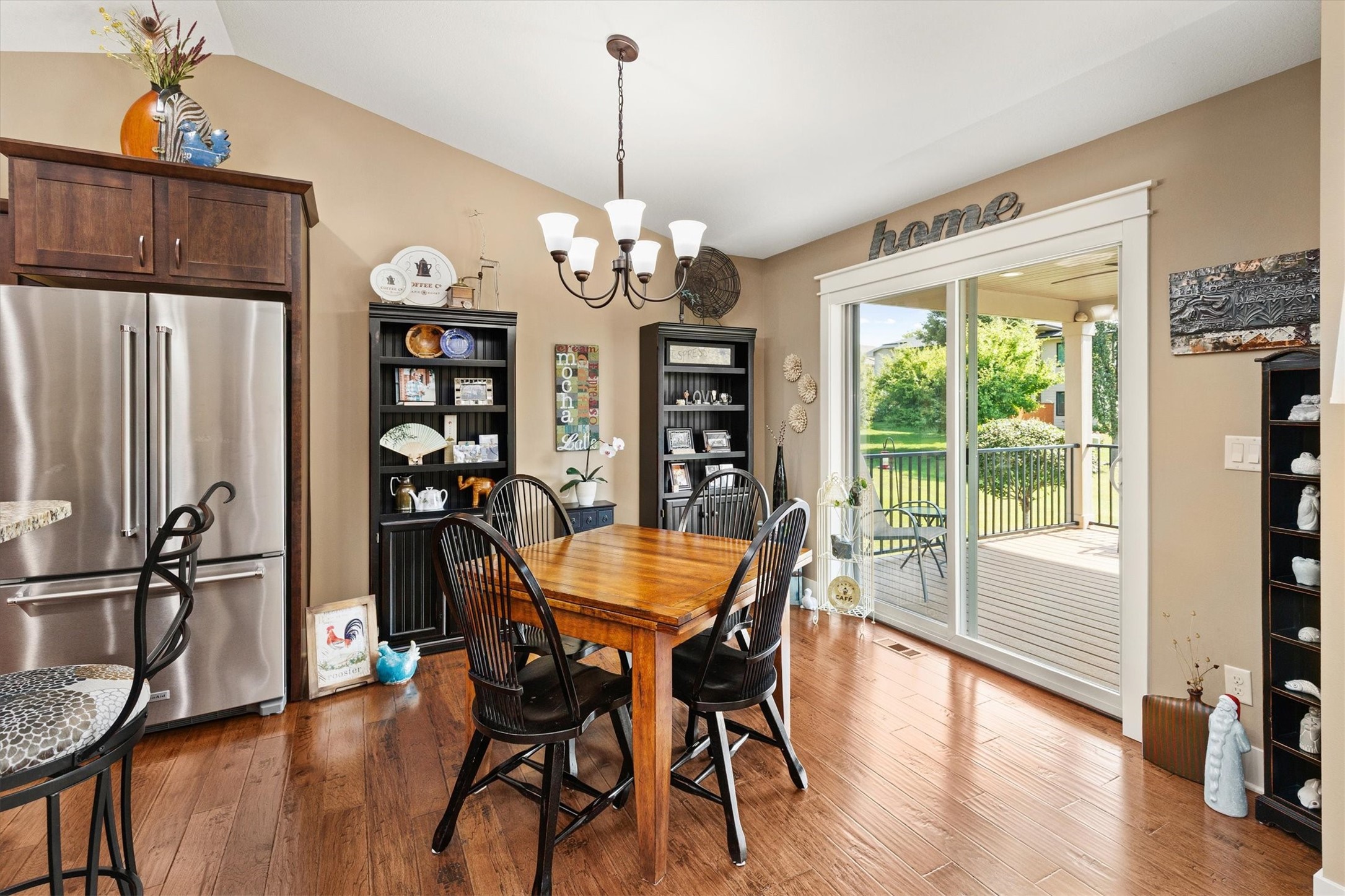 2505 NE Ewing Court