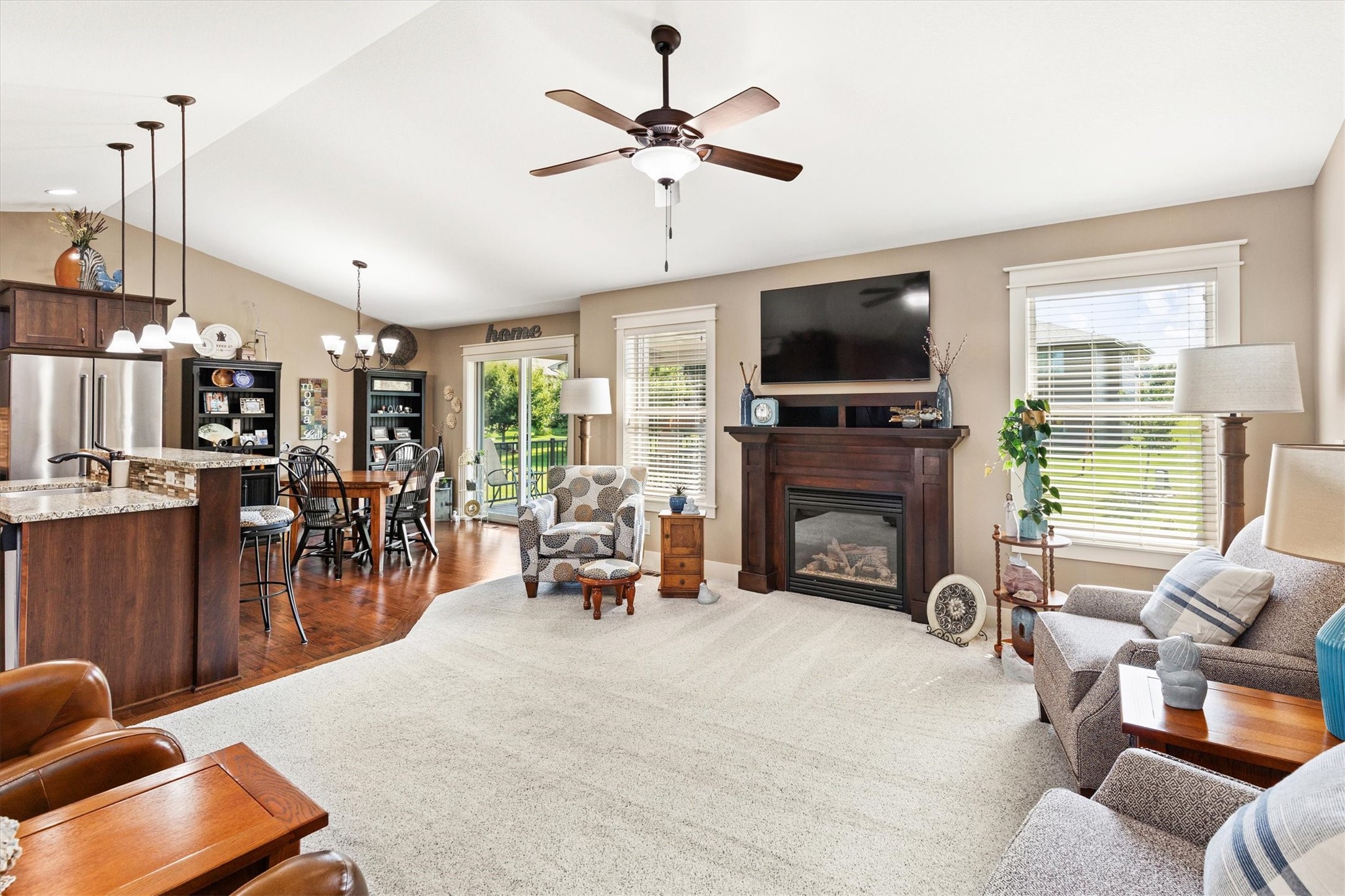 2505 NE Ewing Court