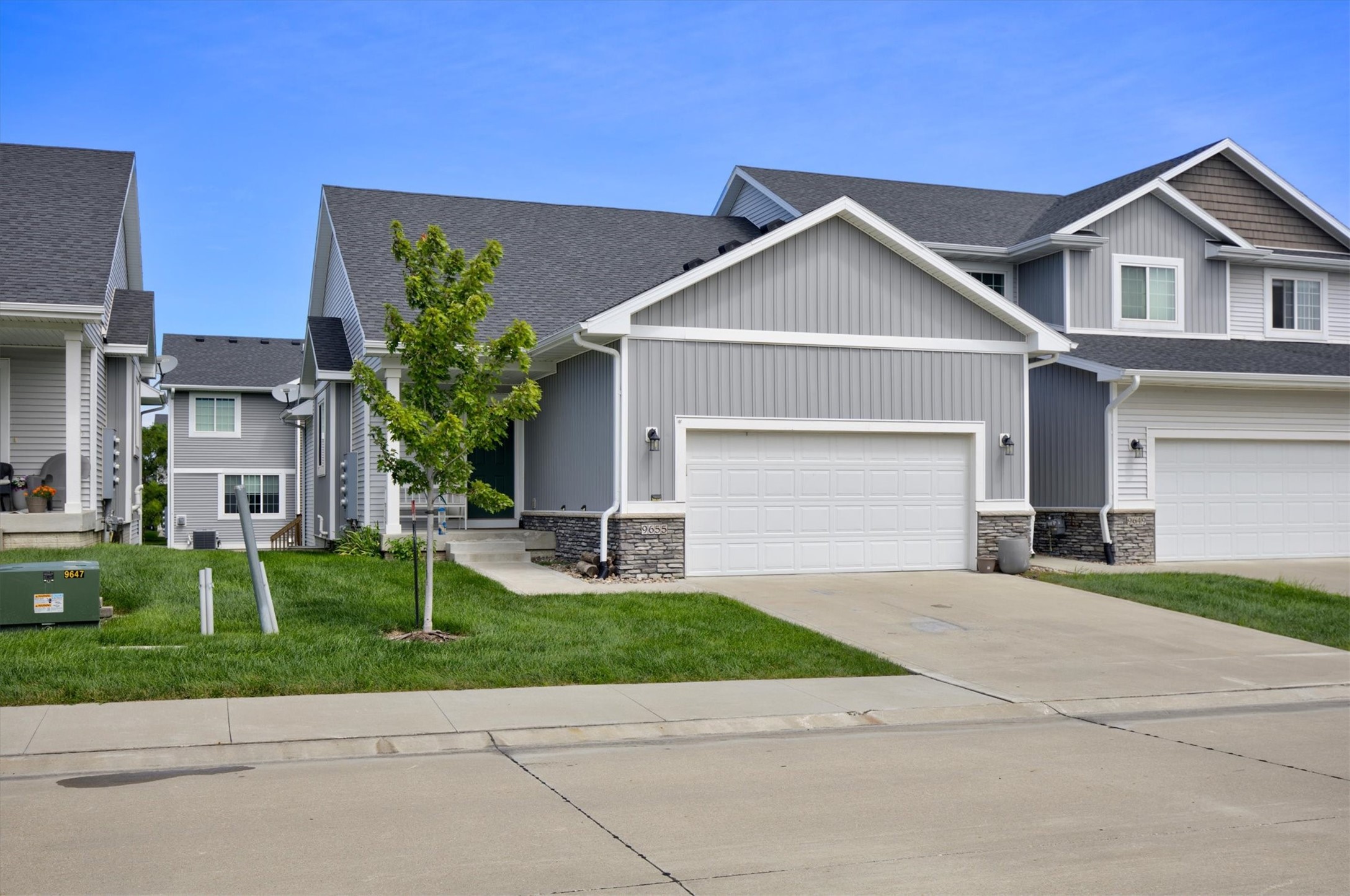 9655 Crowning Drive