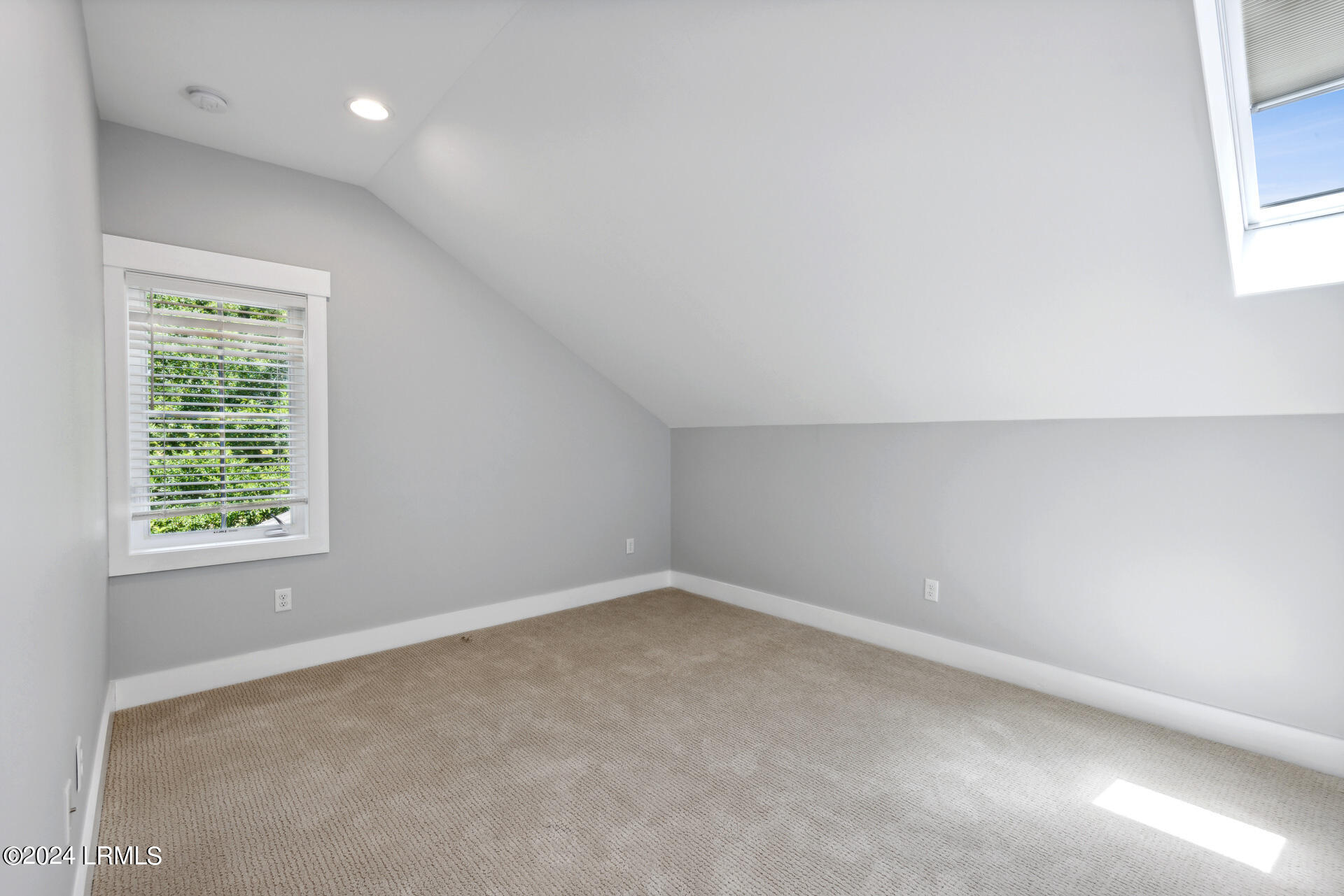 625 Spanish Wells Road Unit: 5