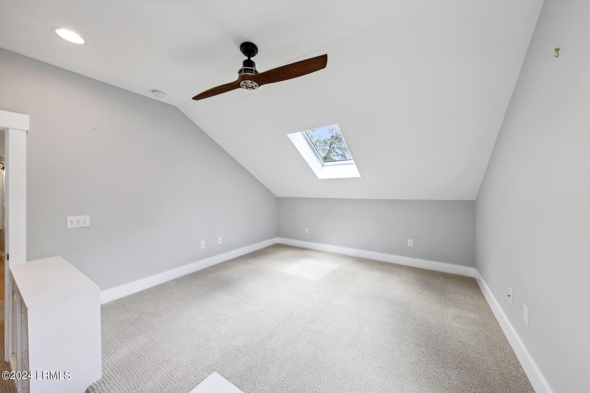625 Spanish Wells Road Unit: 5