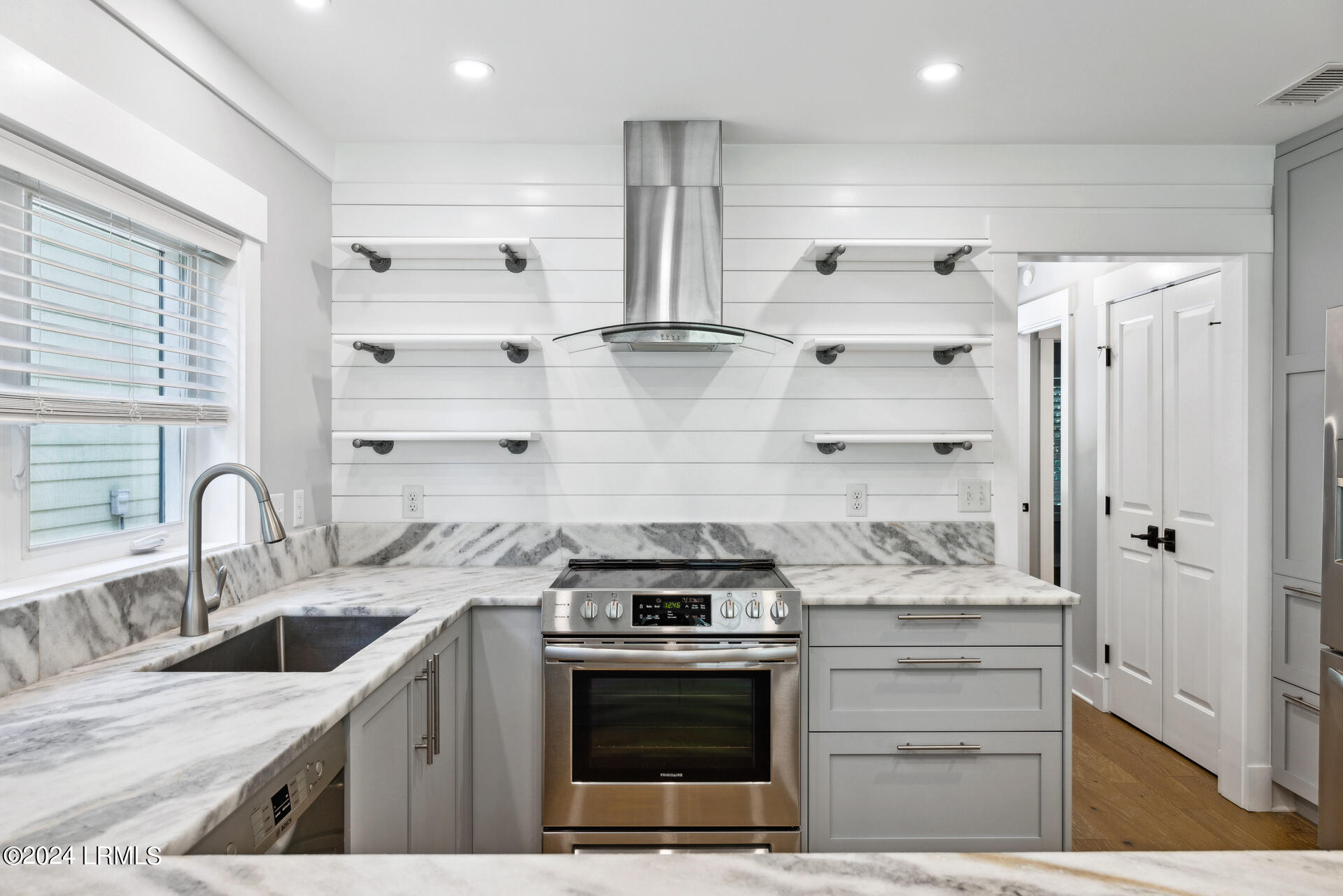 625 Spanish Wells Road Unit: 5