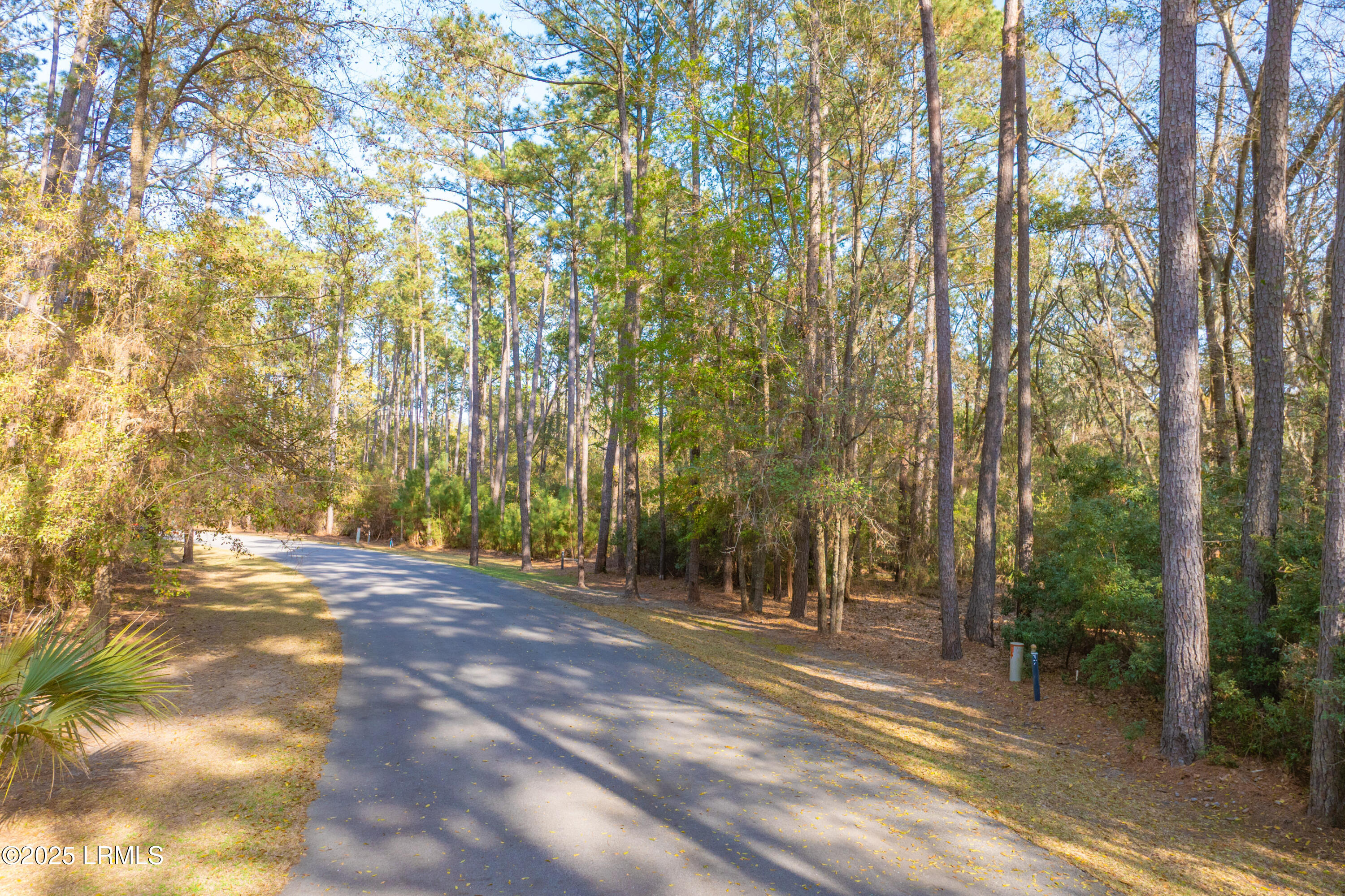 16 Vista Boulevard W, St. Helena Island