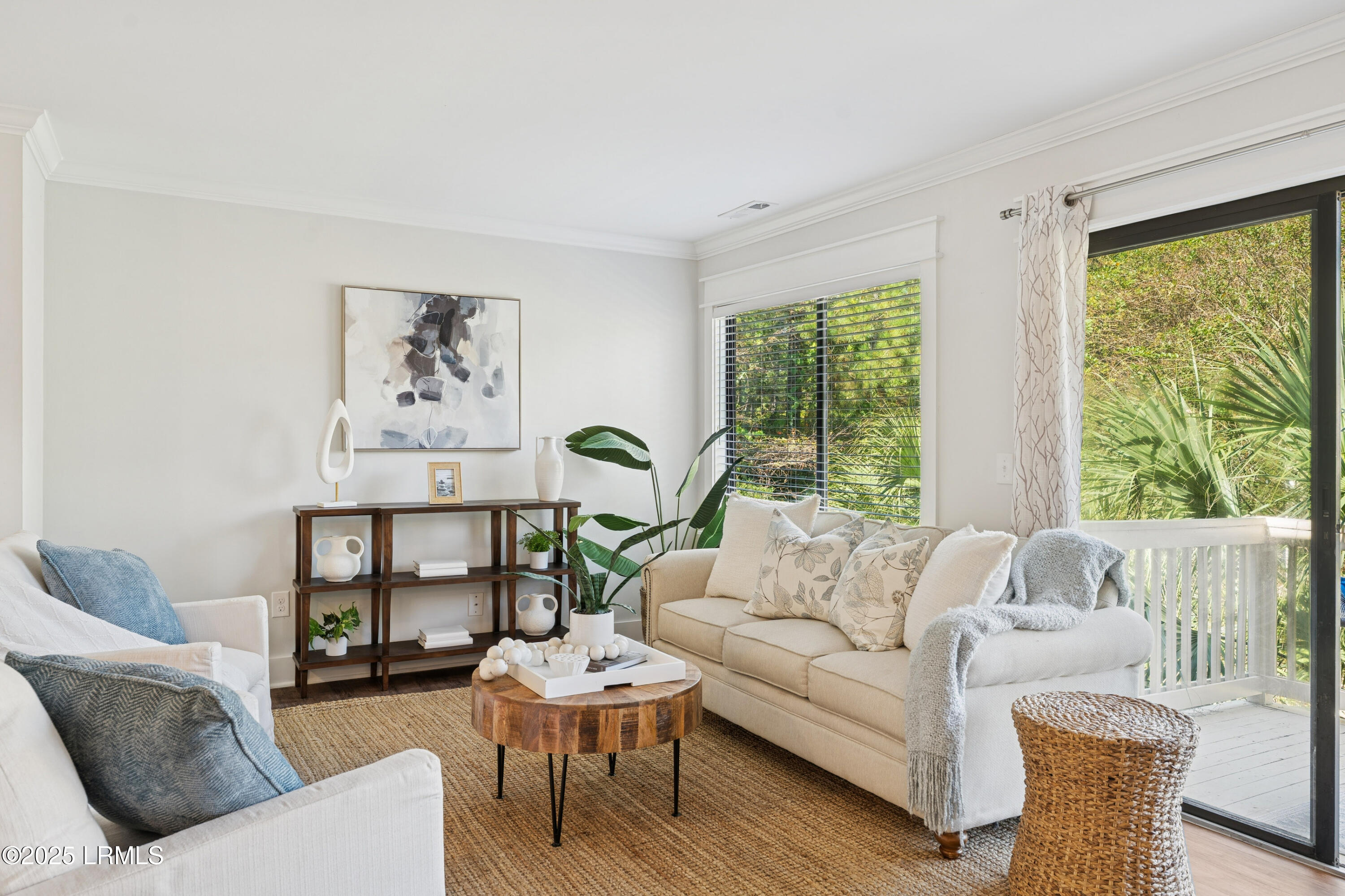 53 Delander Court 18