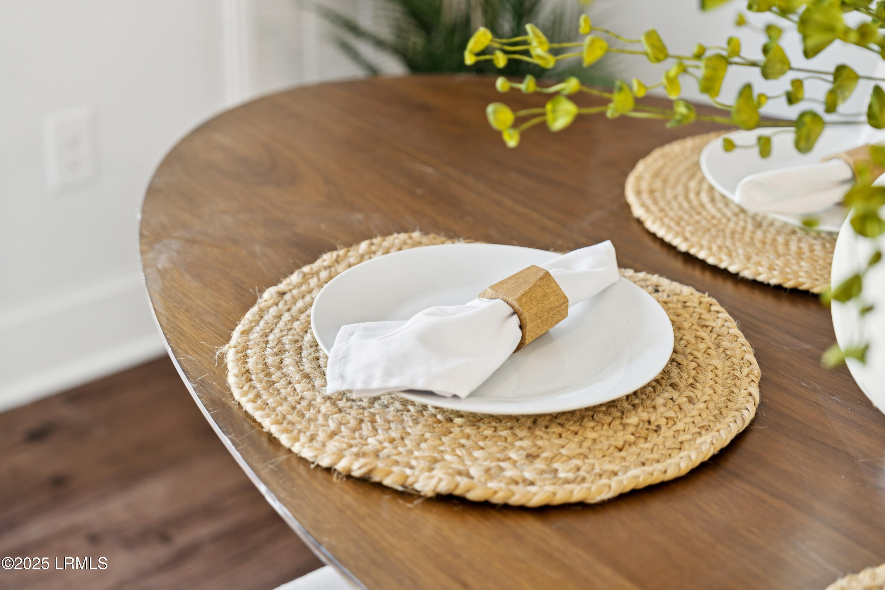 53 Delander Court 18