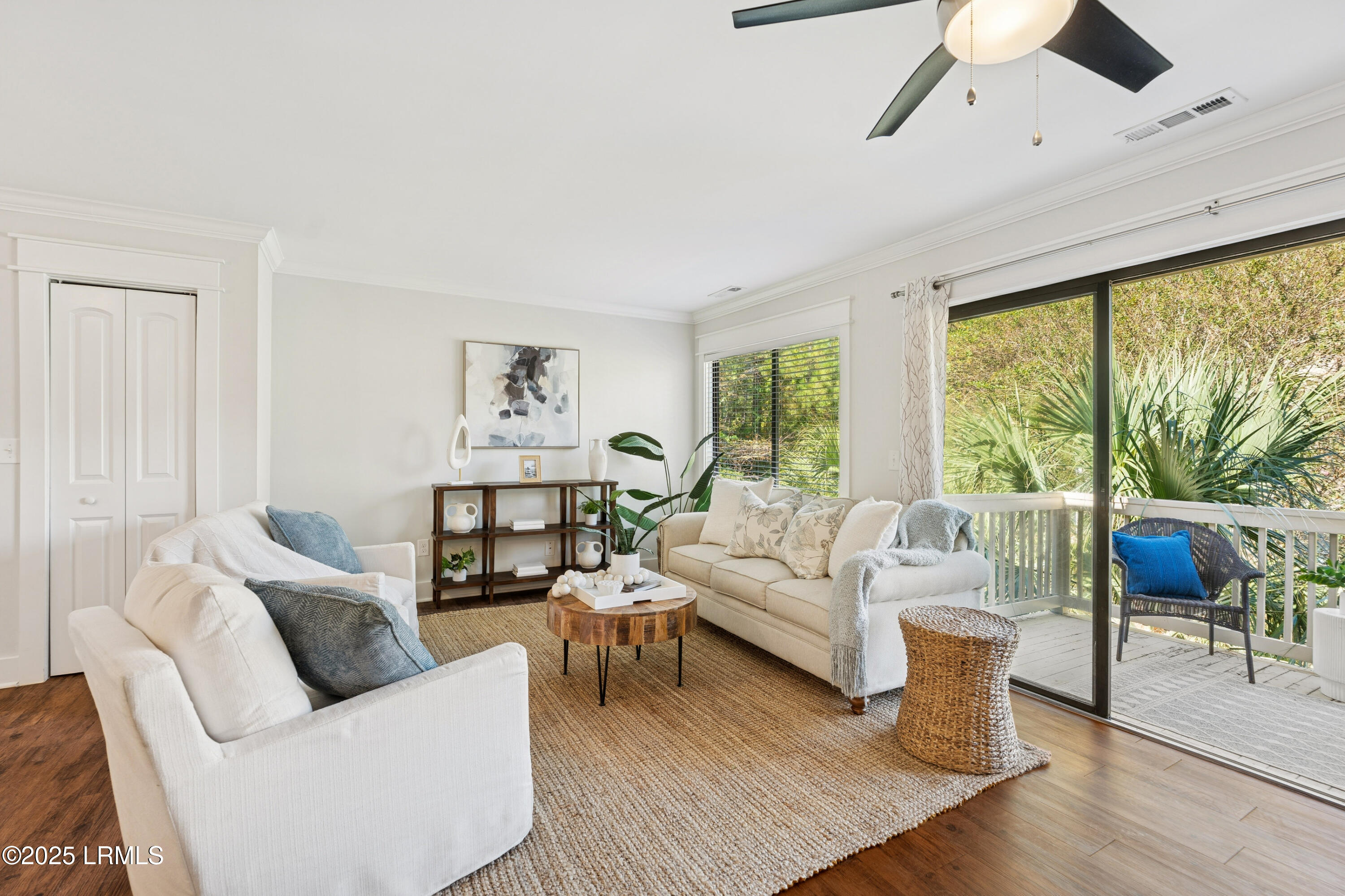 53 Delander Court 18