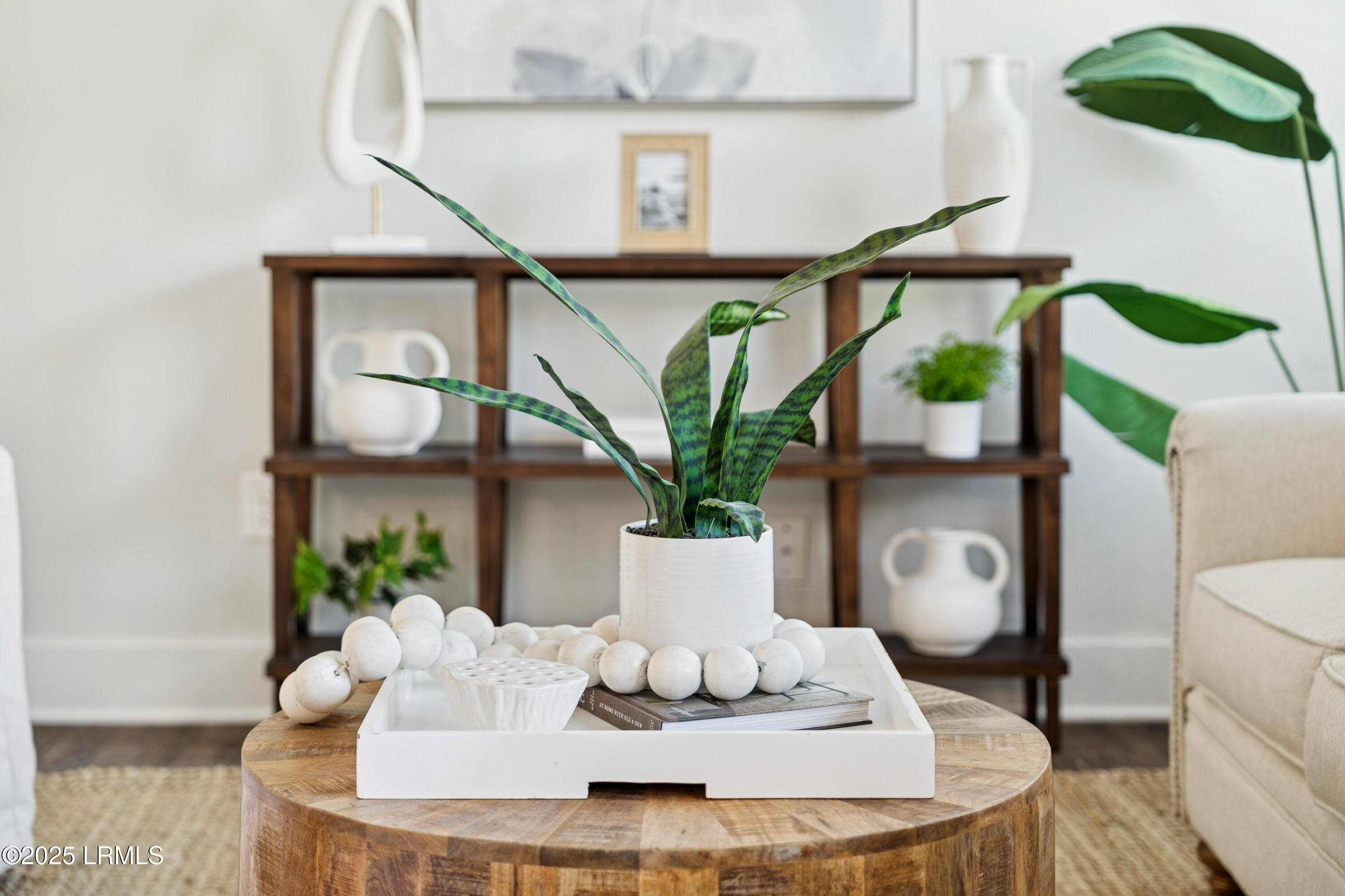 53 Delander Court 18