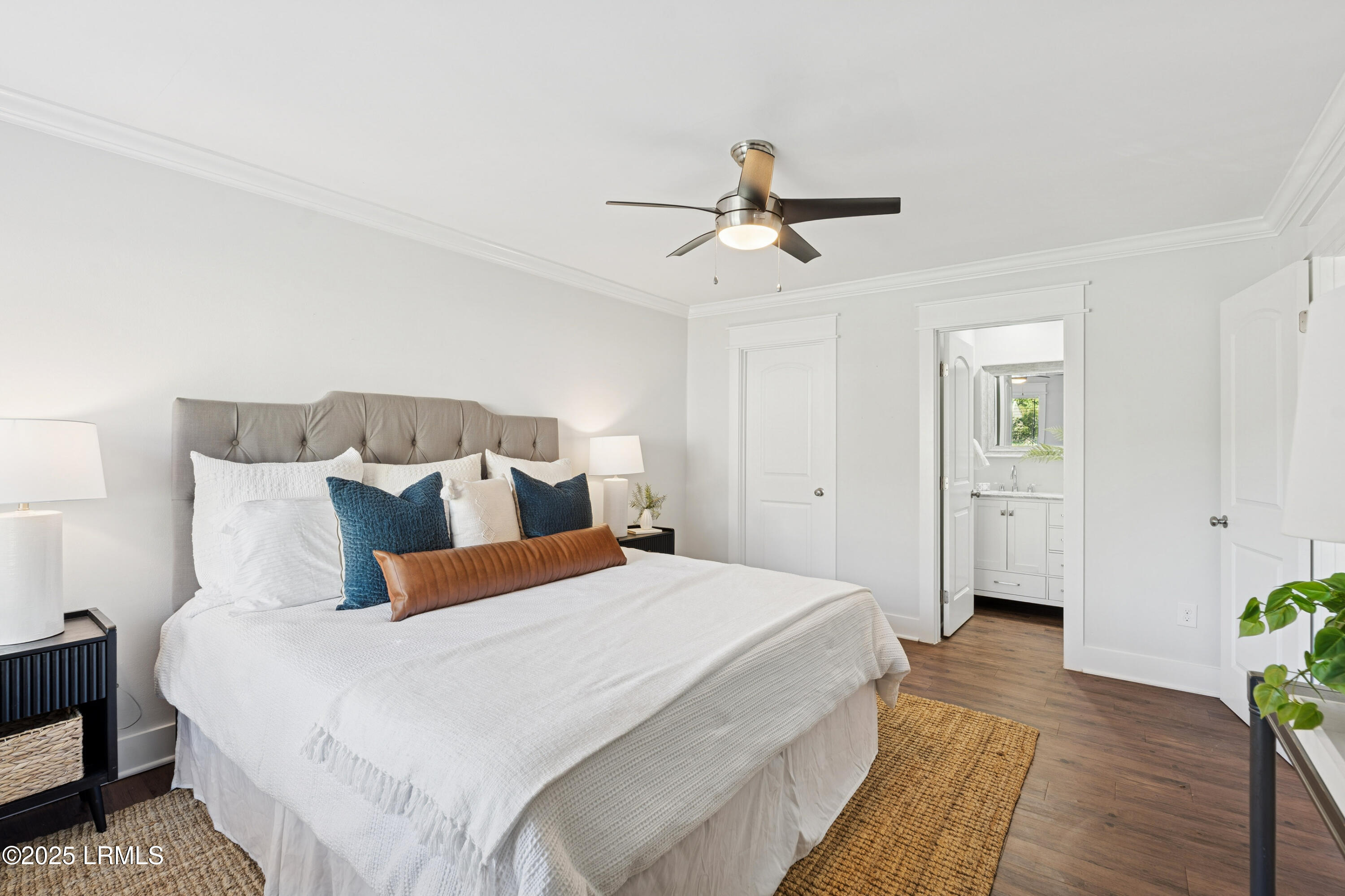 53 Delander Court 18