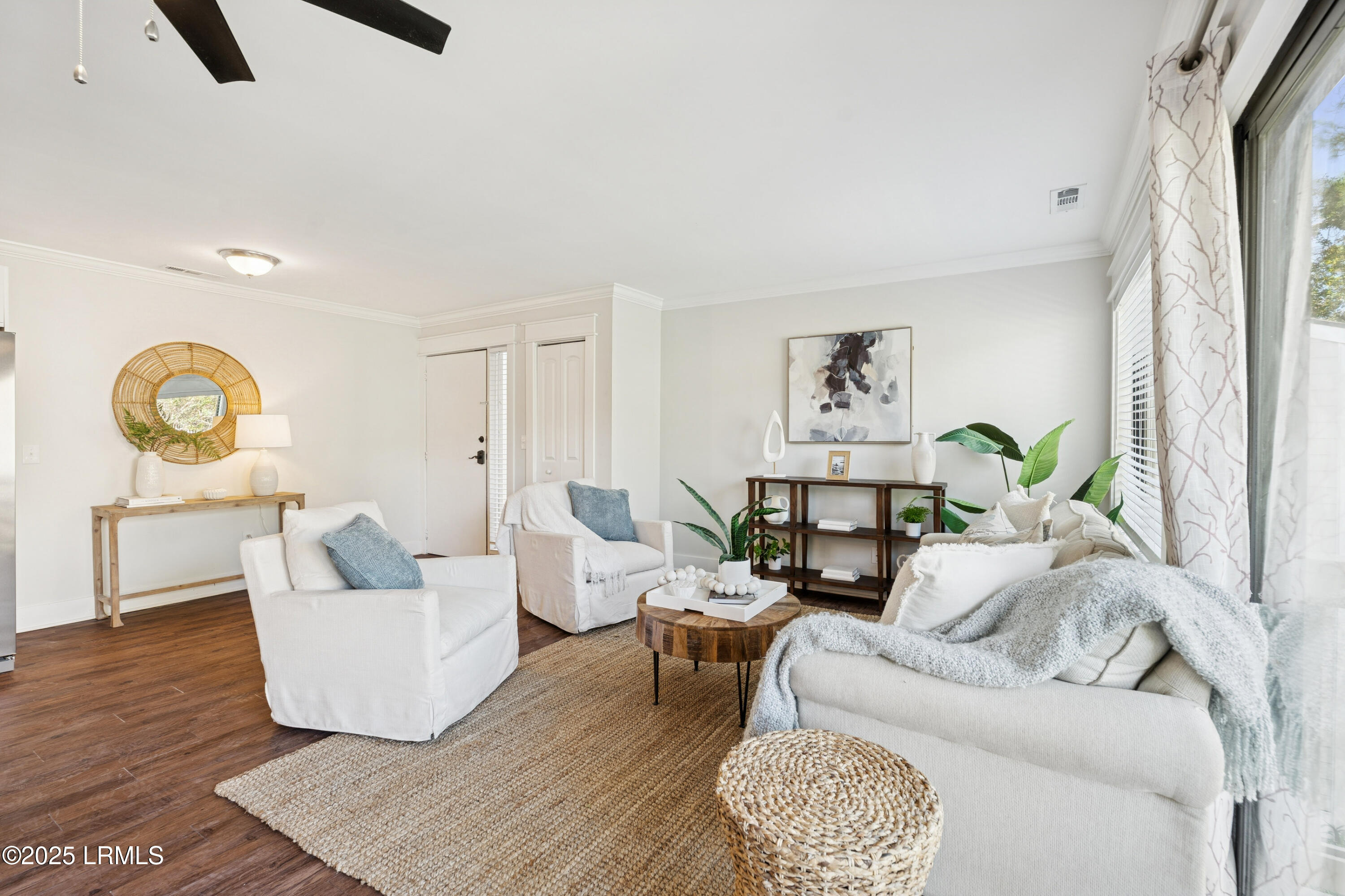 53 Delander Court 18