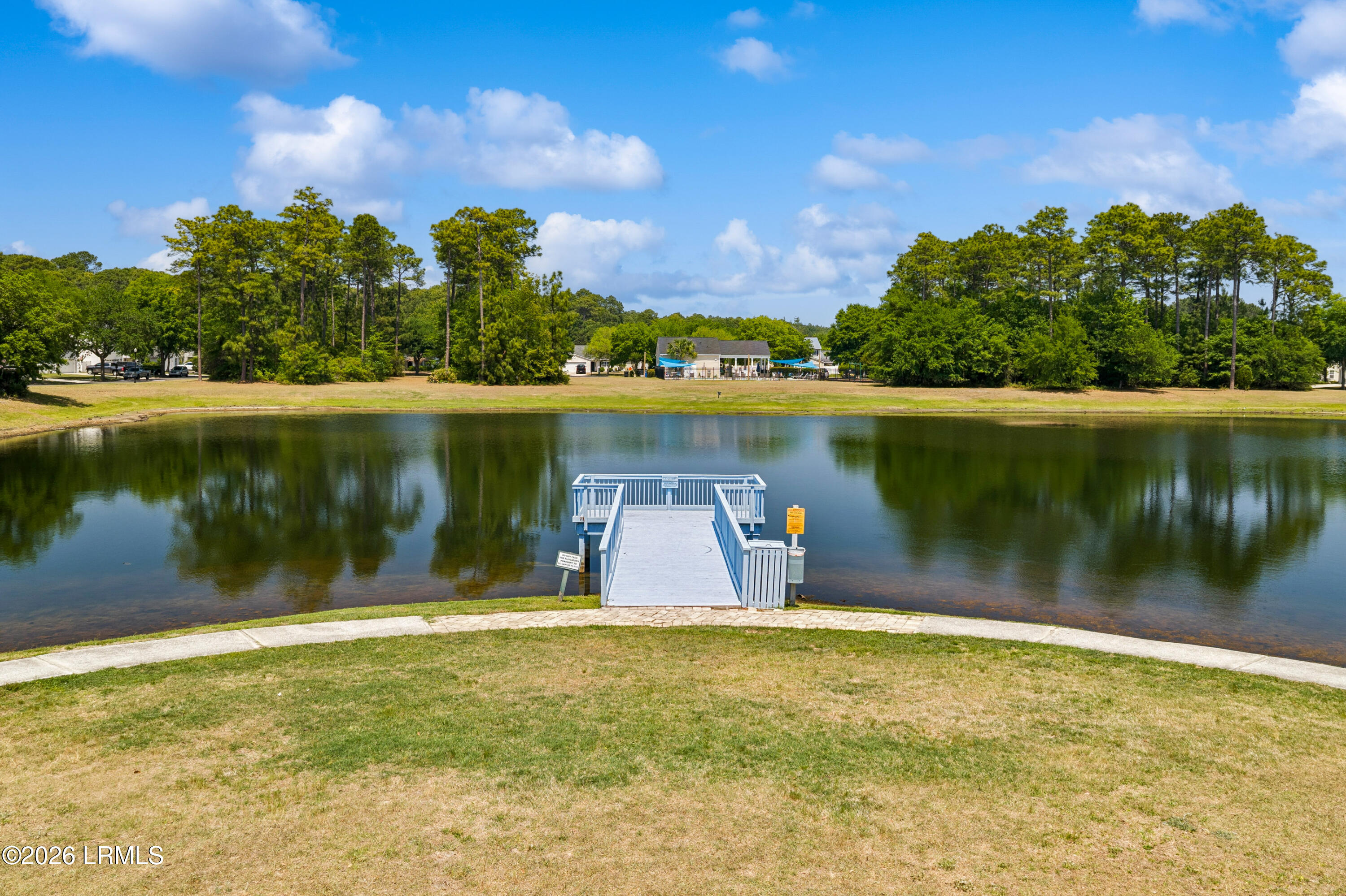 3 Lakeside Drive