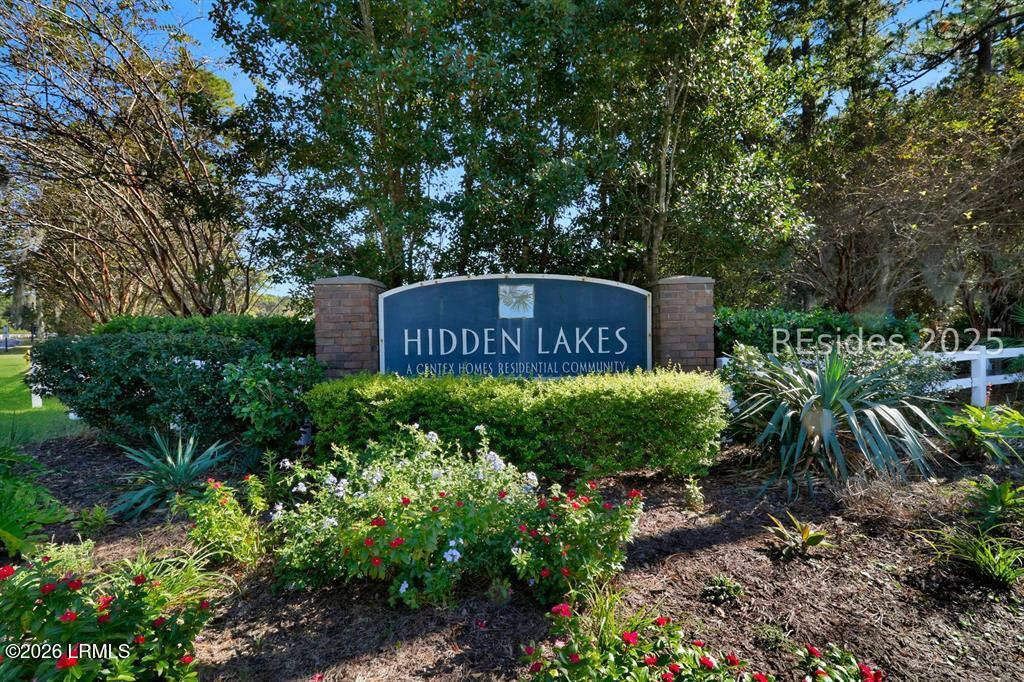 3 Lakeside Drive