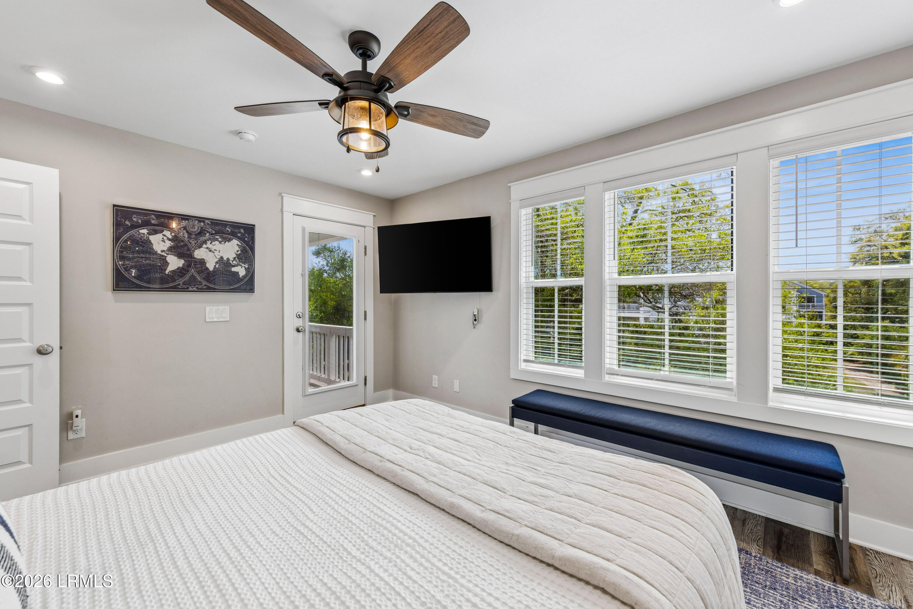 6 Talon Court