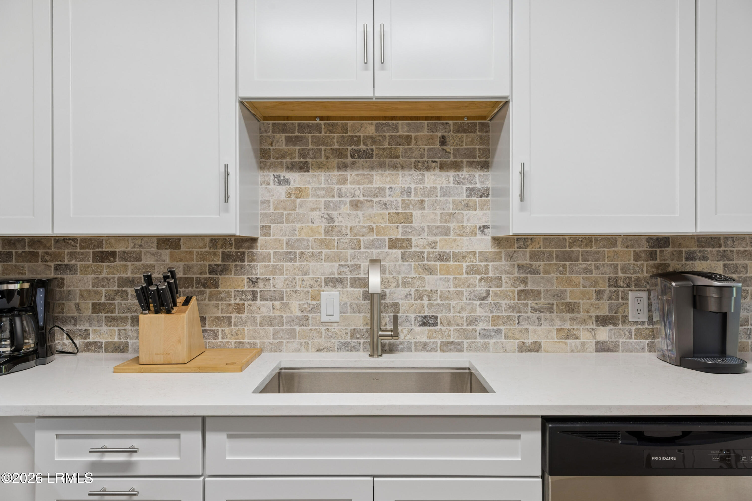 10 Lemoyne Avenue 414