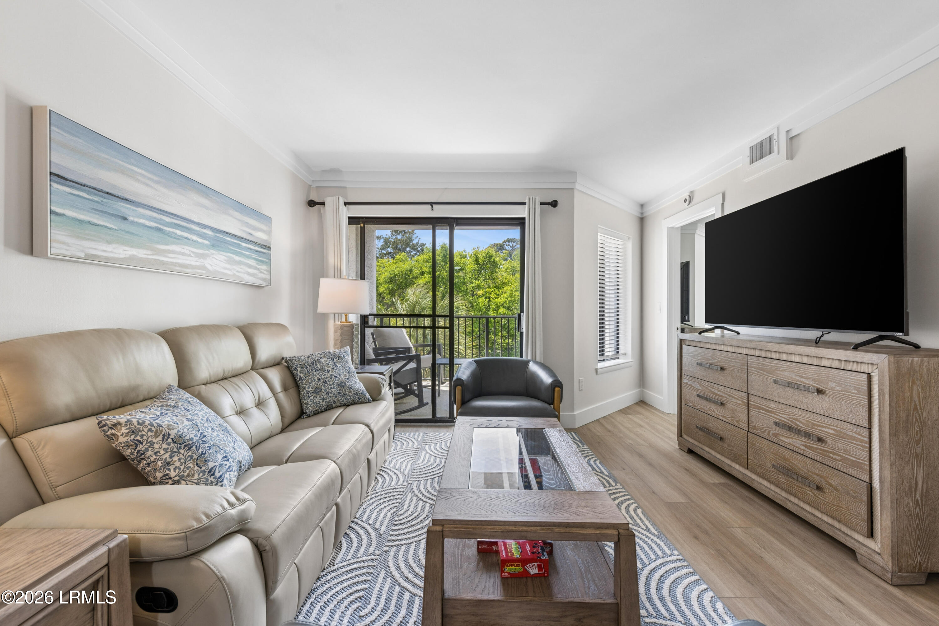 10 Lemoyne Avenue 414