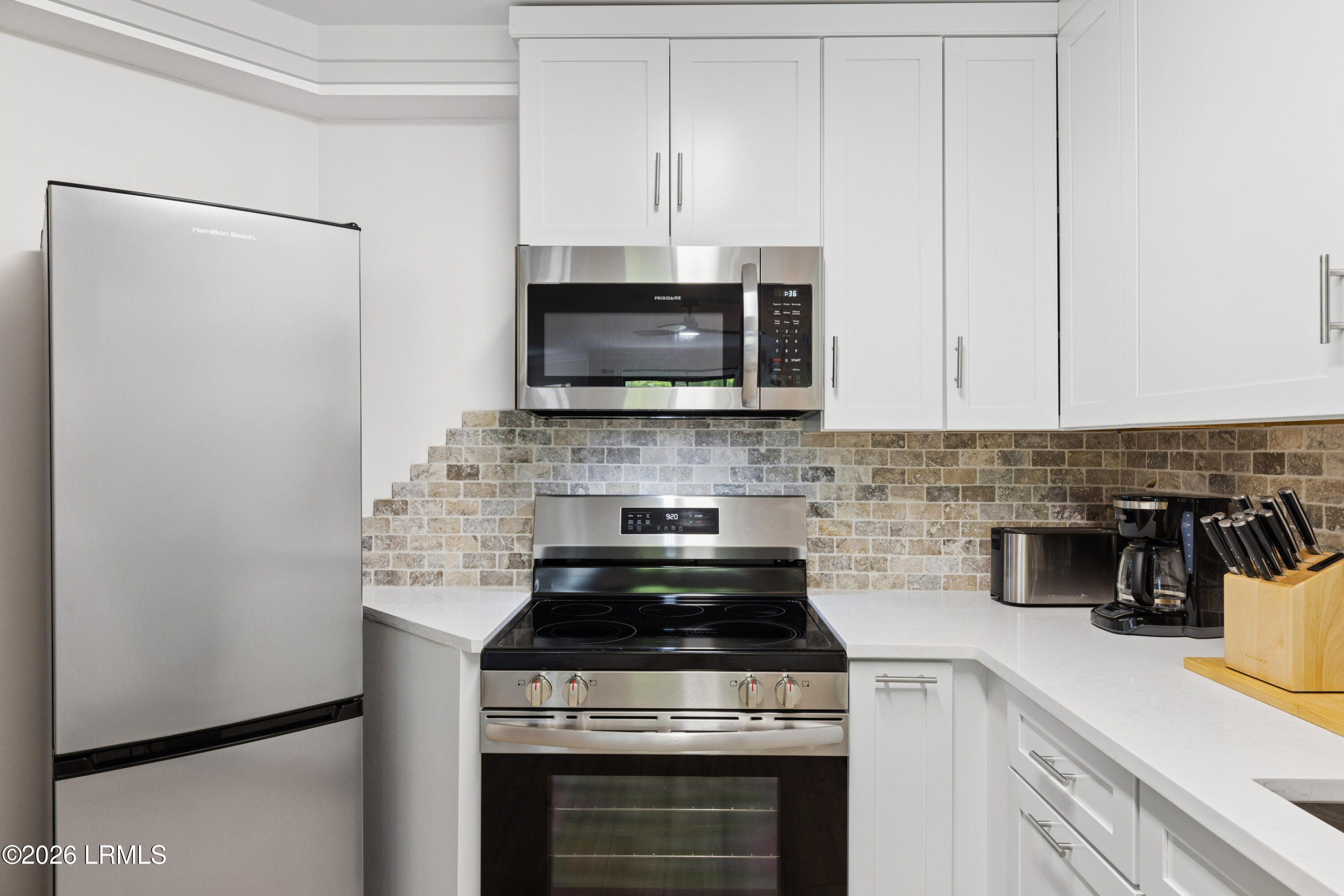10 Lemoyne Avenue 414