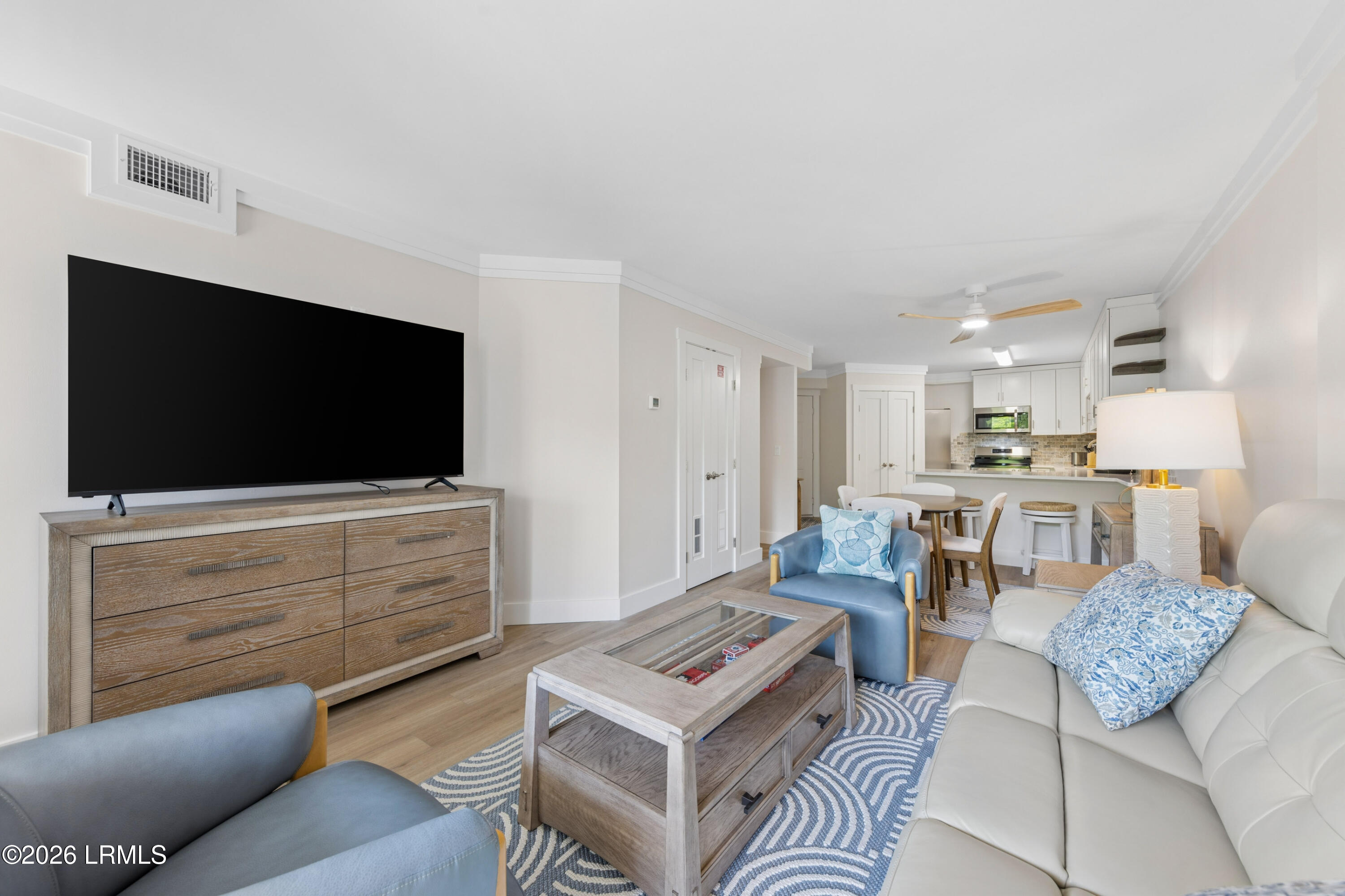 10 Lemoyne Avenue 414
