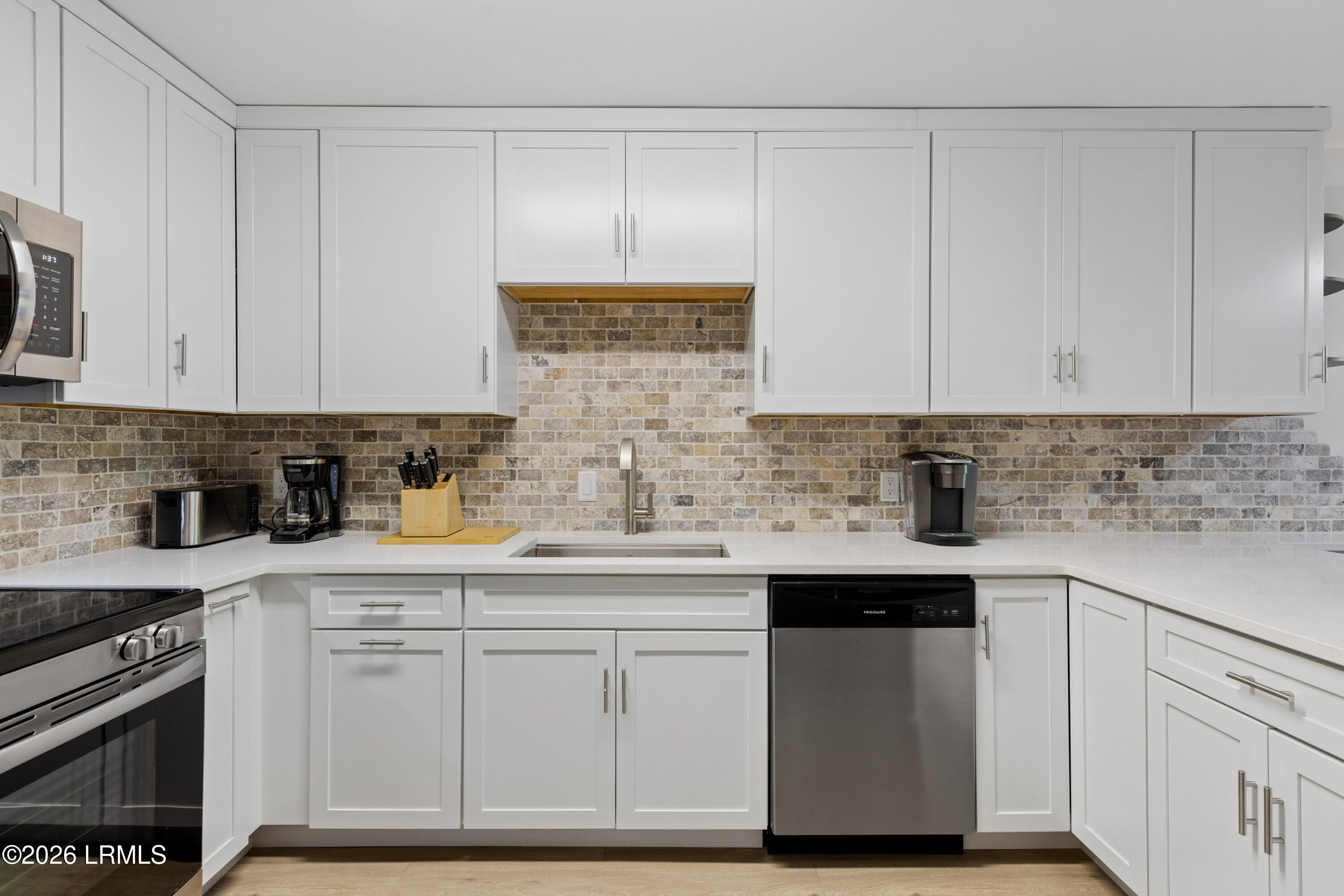10 Lemoyne Avenue 414