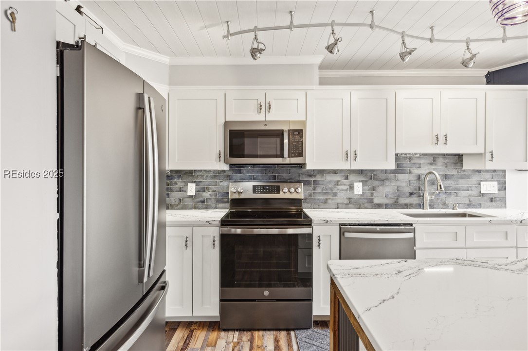 70 Paddle Boat Lane Unit: 411C