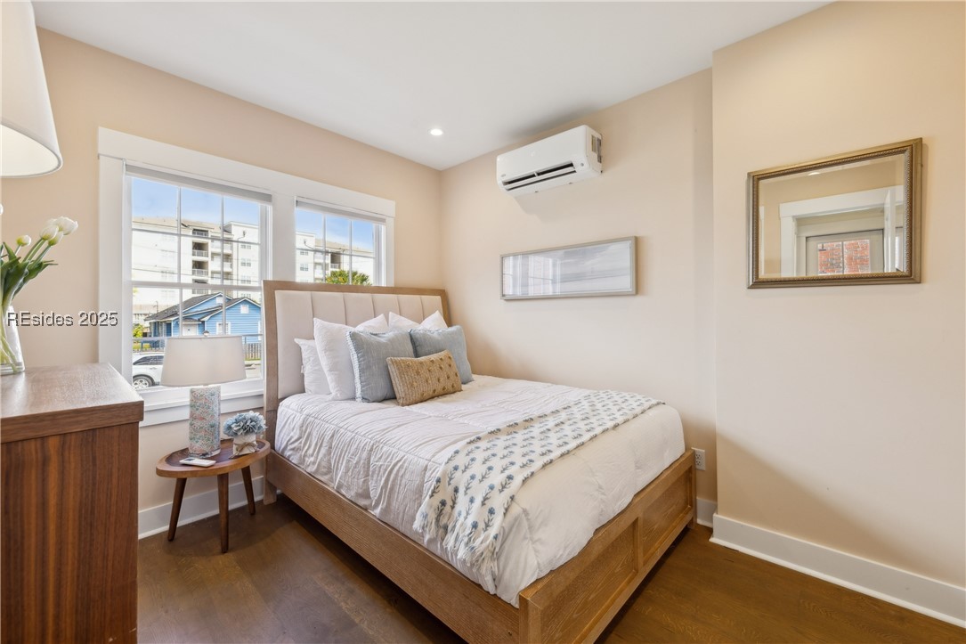 22 Sheppard Street
