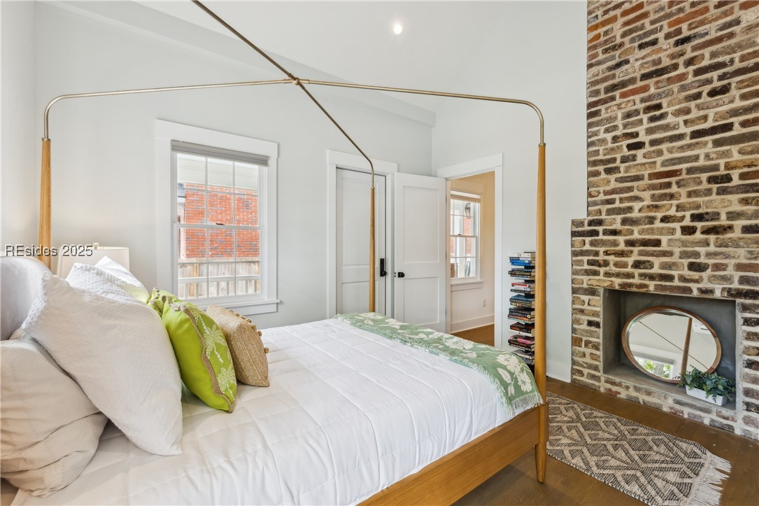 22 Sheppard Street