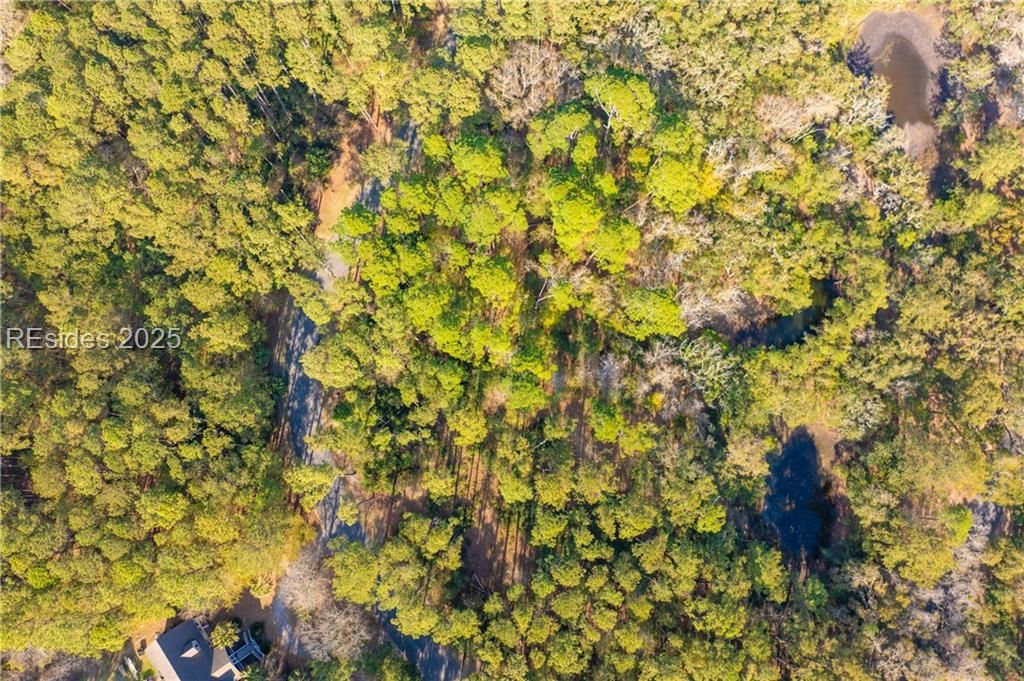 14 Vista Boulevard W