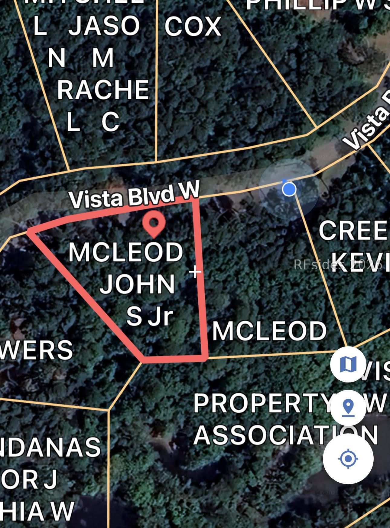 14 Vista Boulevard W