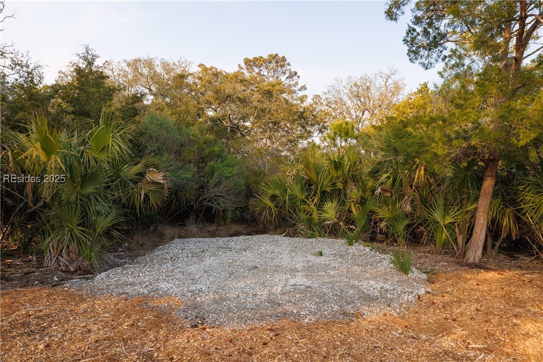 14 Vista Boulevard W