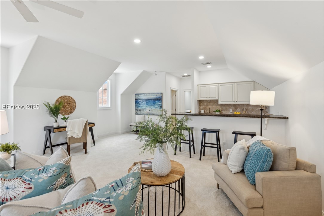 43 Hampton Hall Boulevard