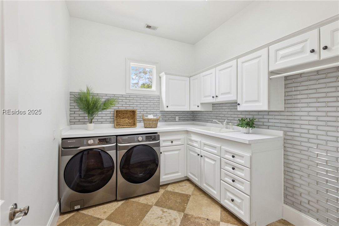 43 Hampton Hall Boulevard