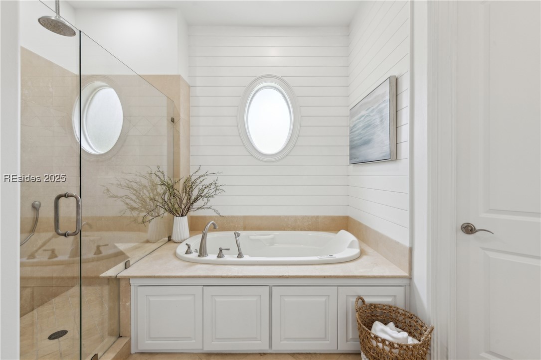 43 Hampton Hall Boulevard