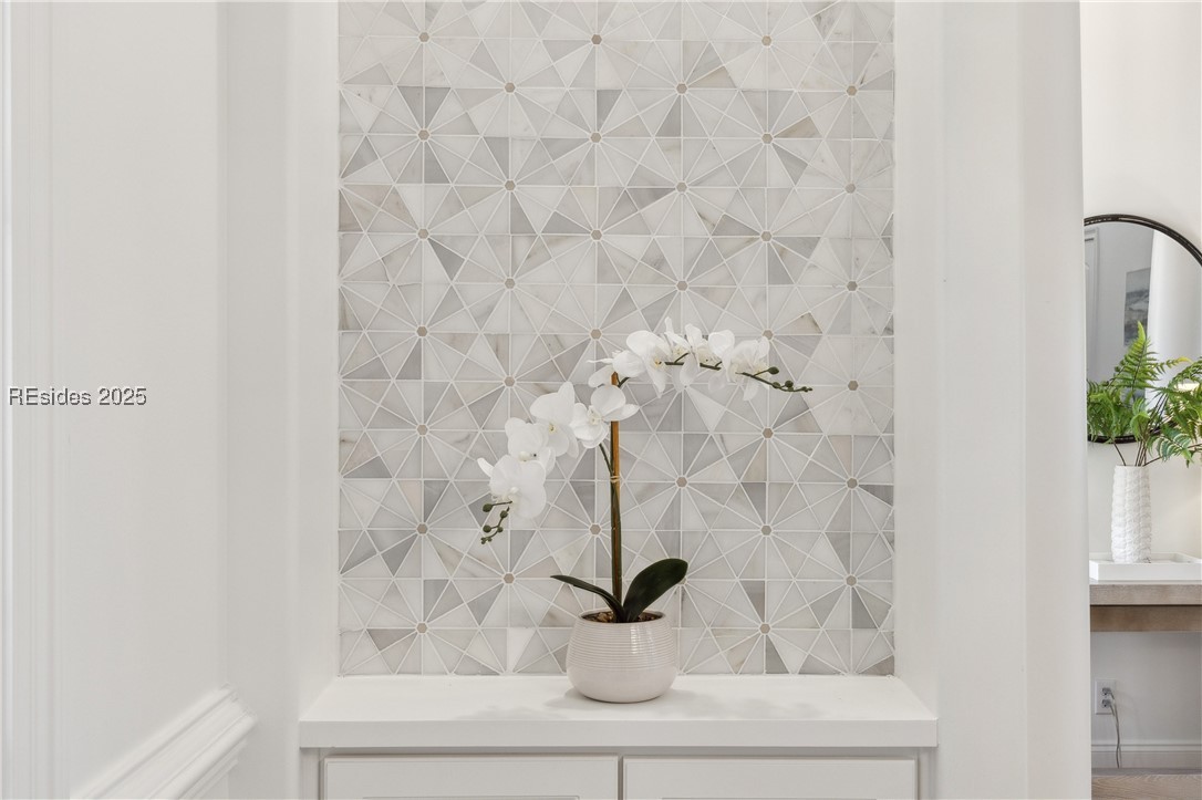 43 Hampton Hall Boulevard