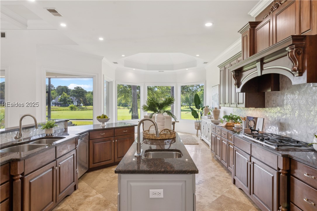 43 Hampton Hall Boulevard