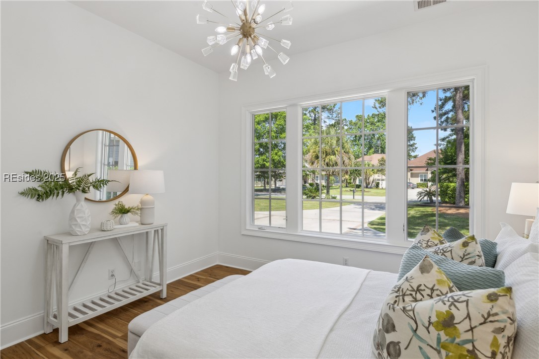 43 Hampton Hall Boulevard