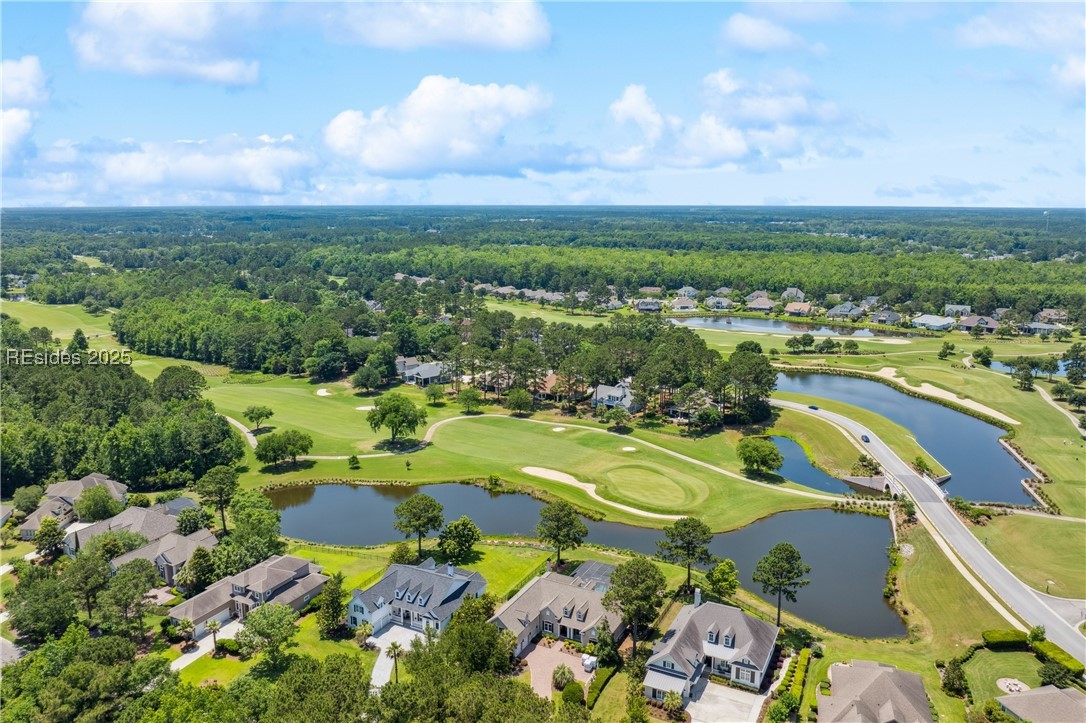 43 Hampton Hall Boulevard