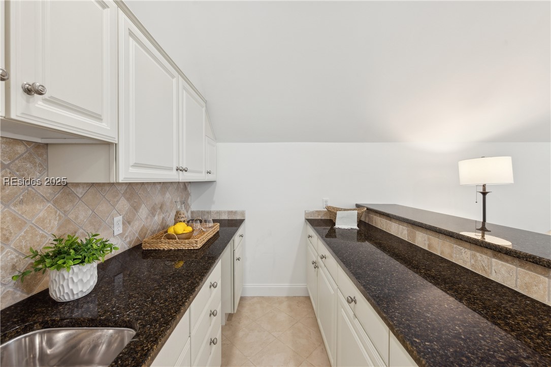 43 Hampton Hall Boulevard