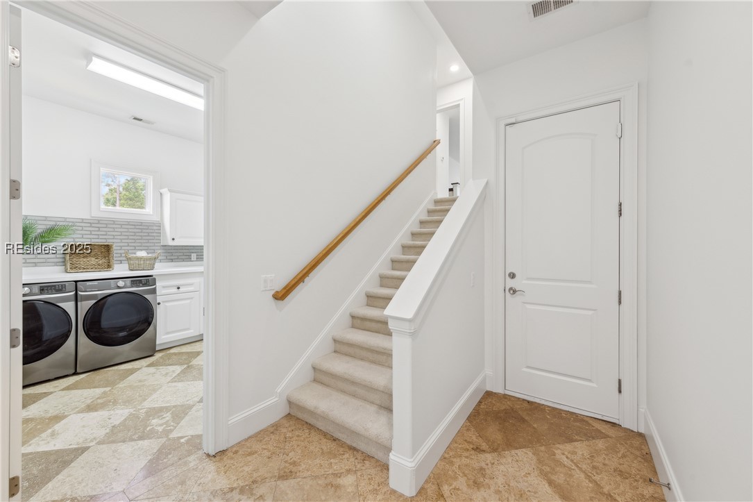 43 Hampton Hall Boulevard