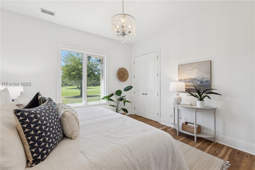 43 Hampton Hall Boulevard