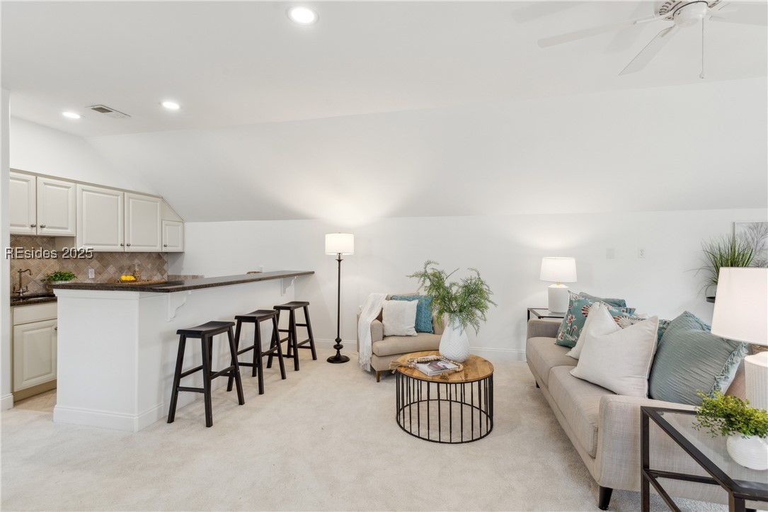 43 Hampton Hall Boulevard