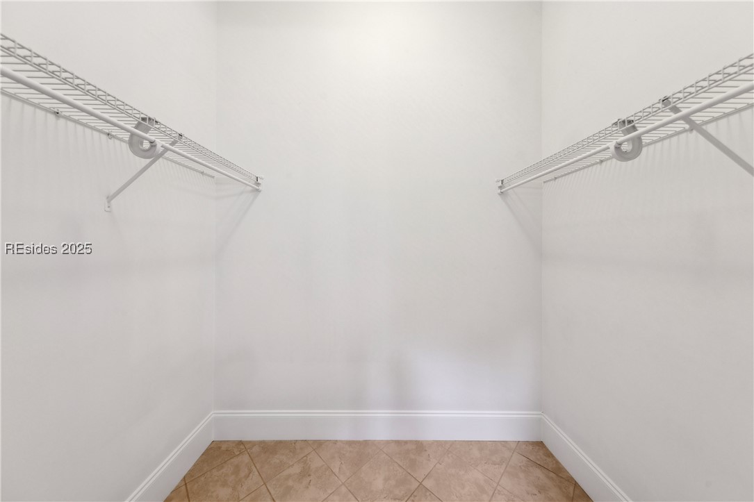 43 Hampton Hall Boulevard