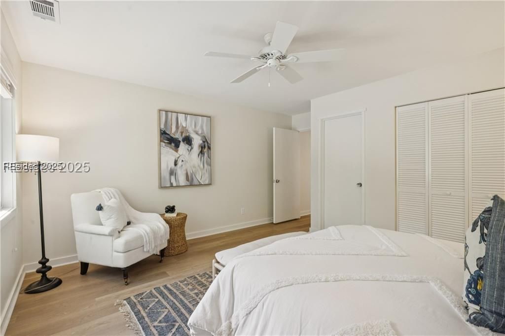 1 High Bluff Road Unit: 2006