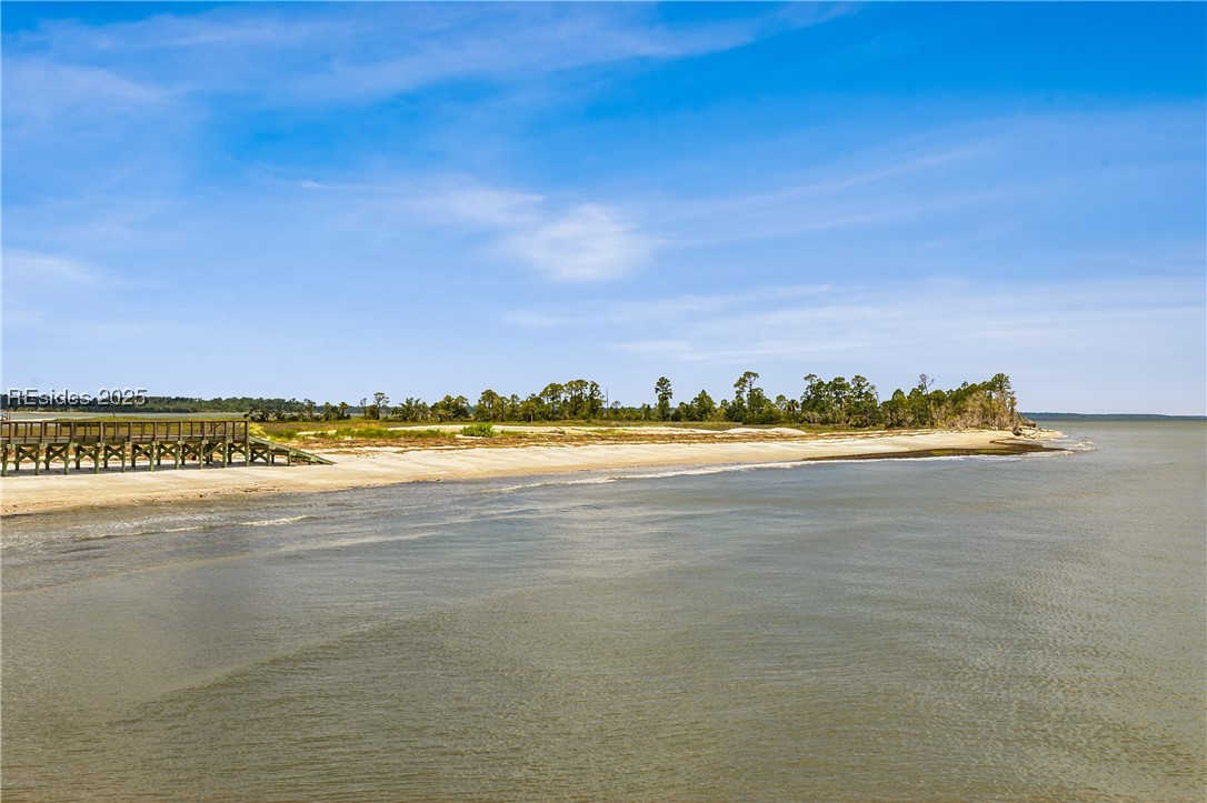 1 High Bluff Road Unit: 2006