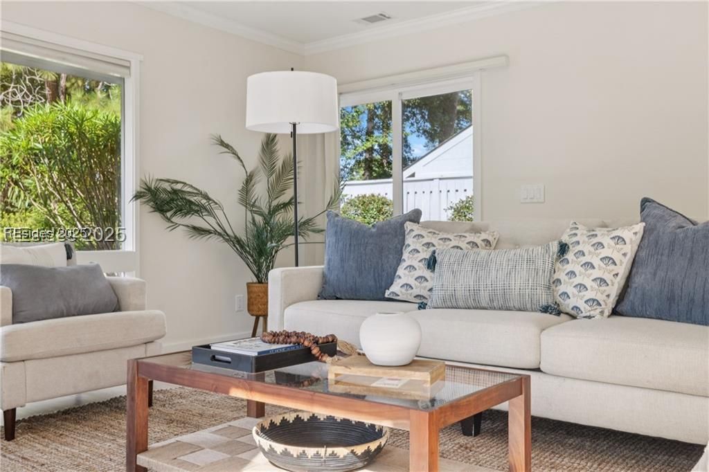 1 High Bluff Road Unit: 2006