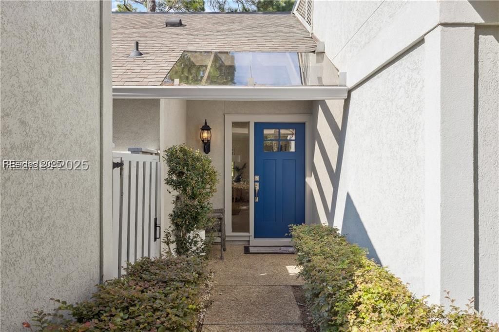 1 High Bluff Road Unit: 2006