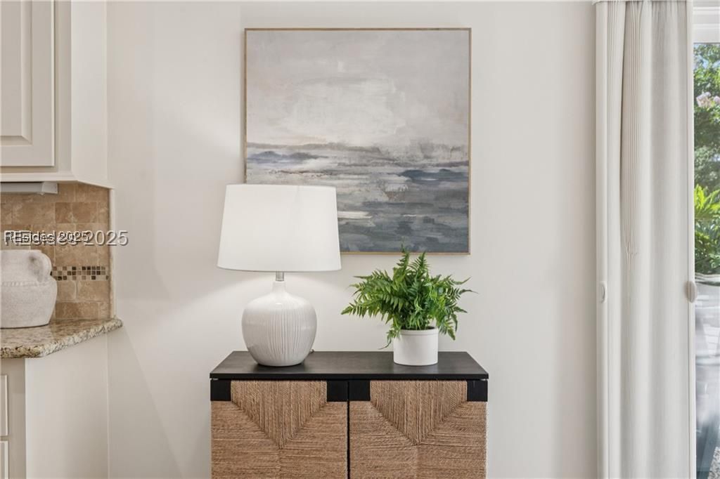 1 High Bluff Road Unit: 2006