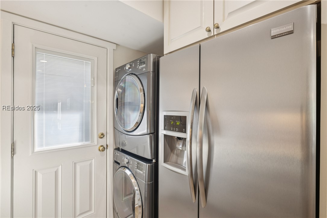 1 High Bluff Road Unit: 2006