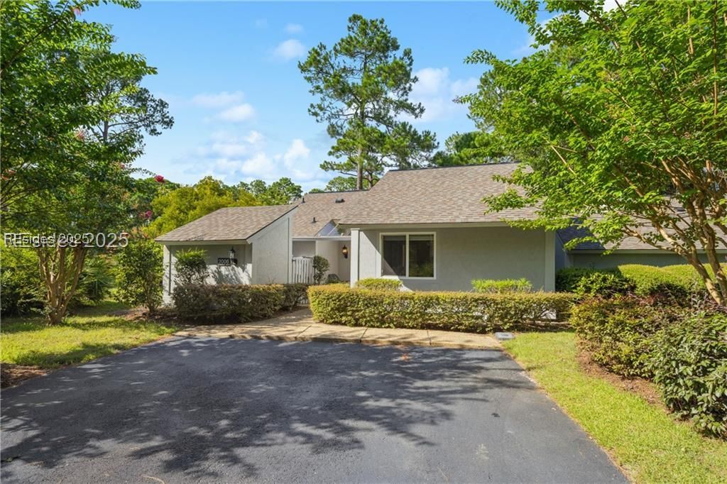 1 High Bluff Road Unit: 2006