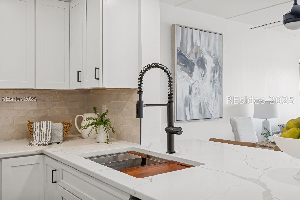 100 HELMSMAN WAY Unit: 312