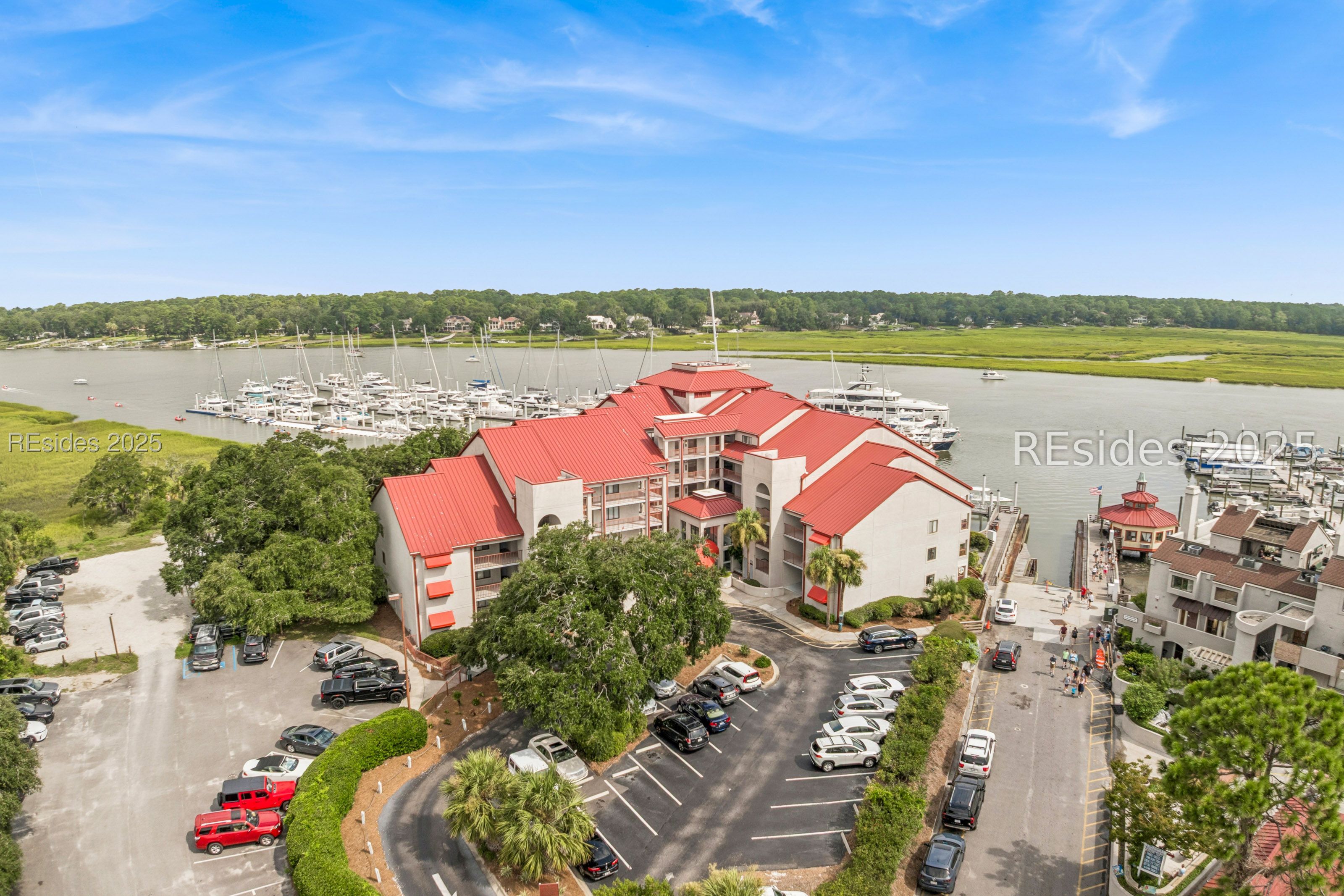 100 HELMSMAN WAY Unit: 312