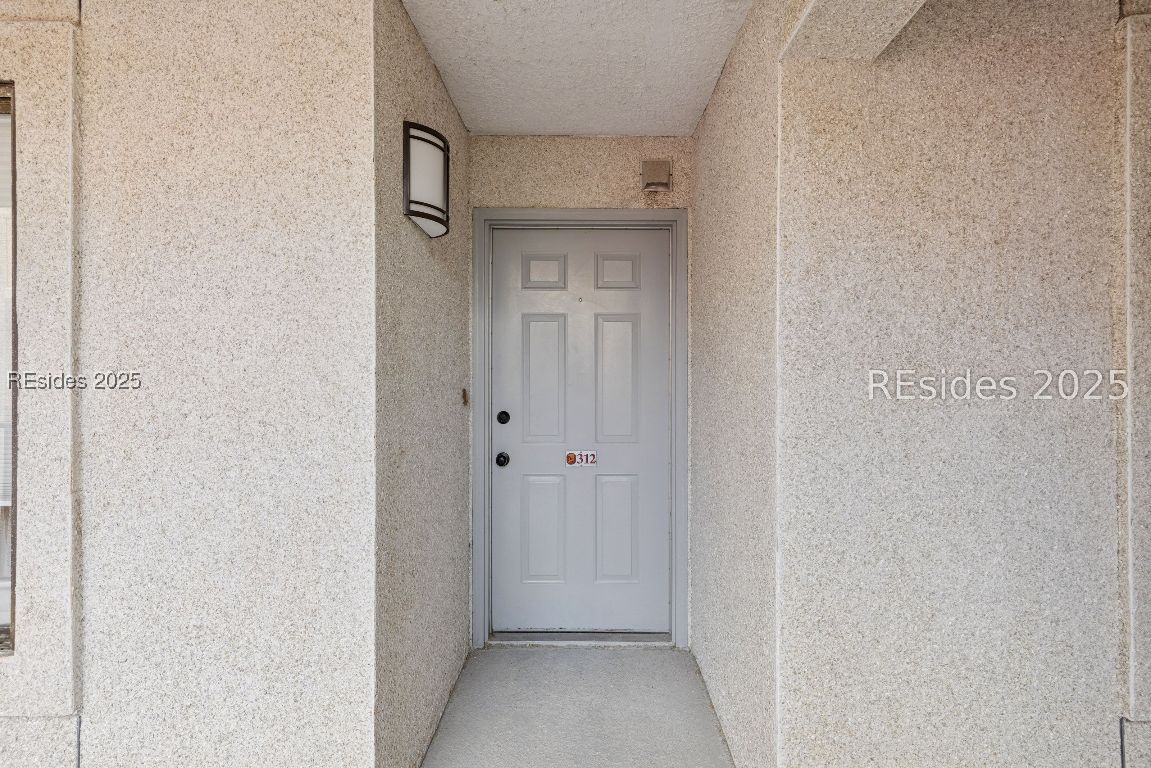 100 HELMSMAN WAY Unit: 312